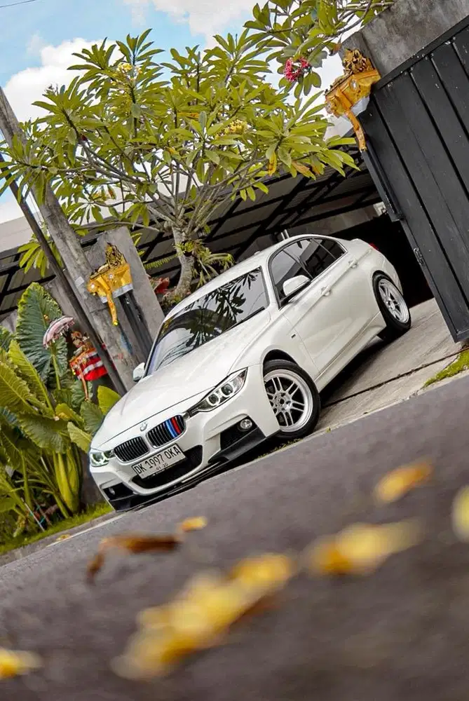 BMW F30 N20 LUXURY GANTENG BISA TT MOBIL MOTOR LAIN