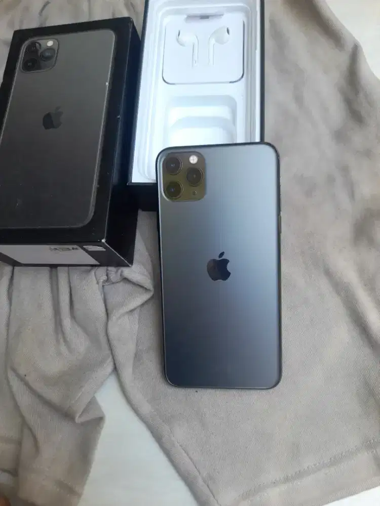 Iphone11 pro max 512gb (bisa tt