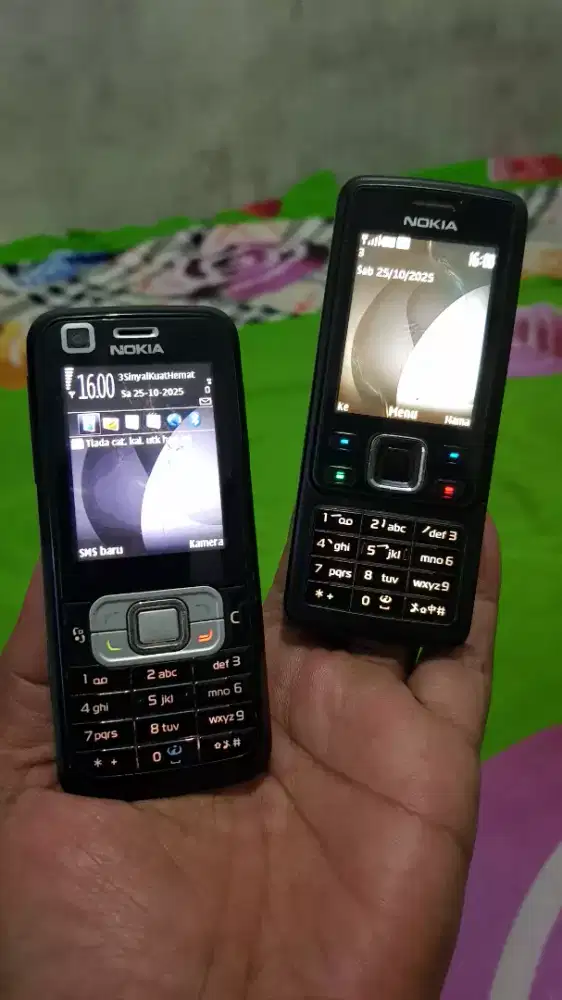 Nokia 6120c & 6300