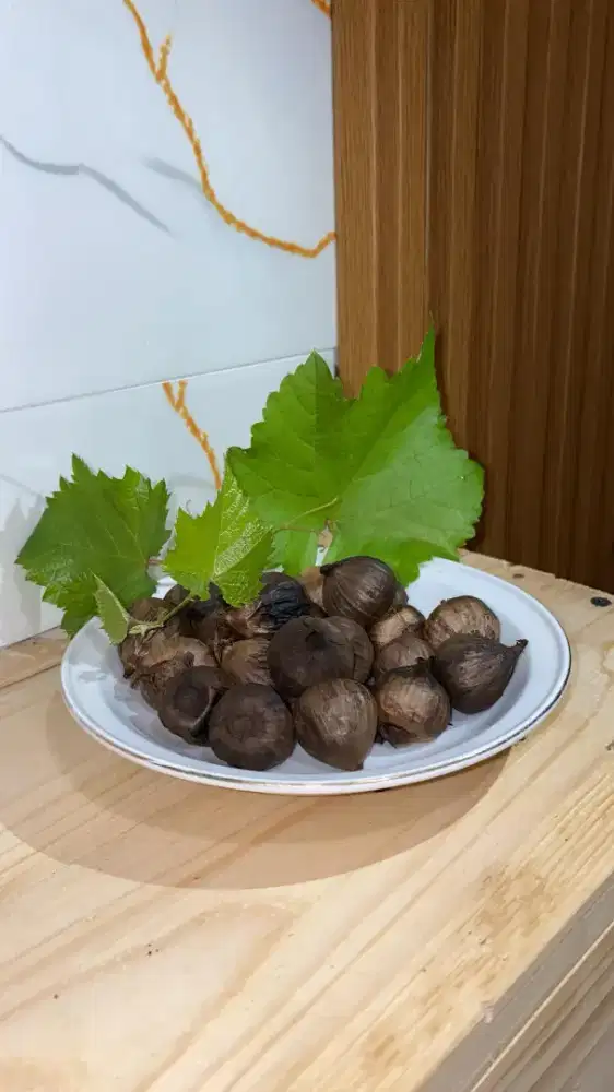 Black Garlic/bawang lanang
