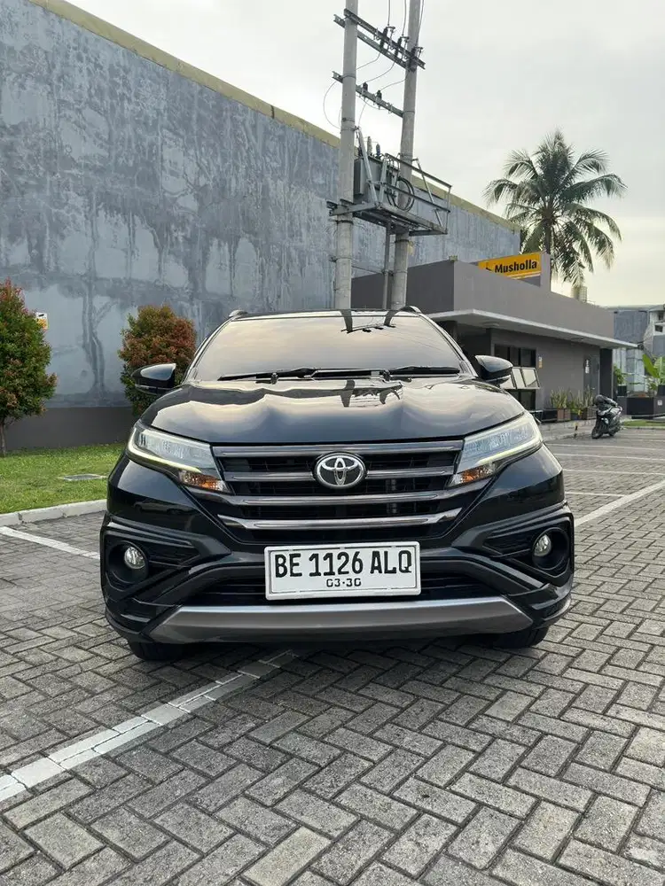 Toyota Rush GR AT