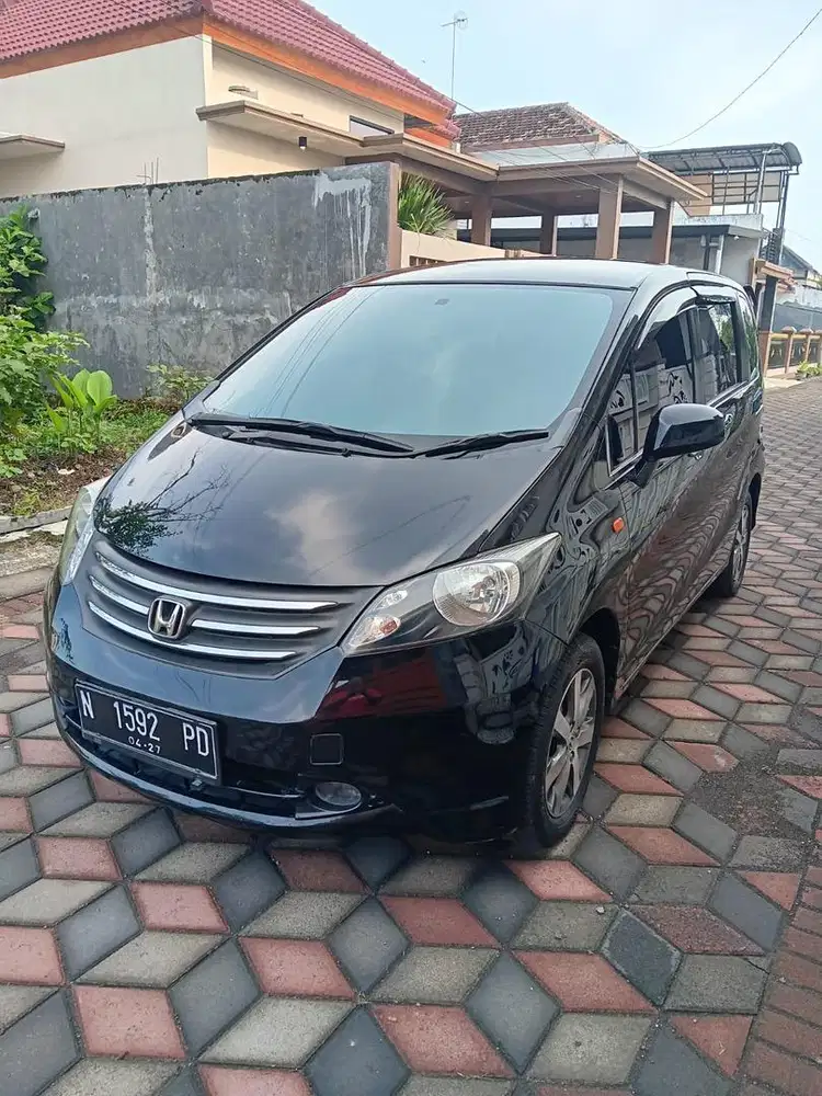 Honda Freed 2009 Bensin