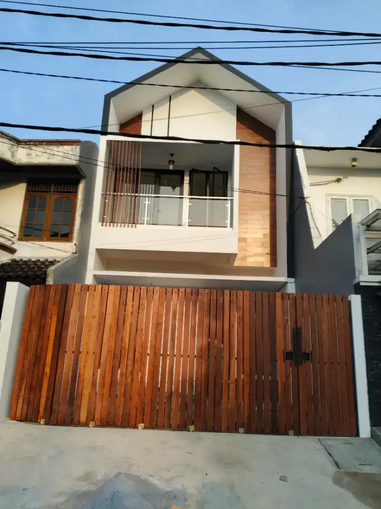 RUMAH BARU DI PONDOK KELAPA