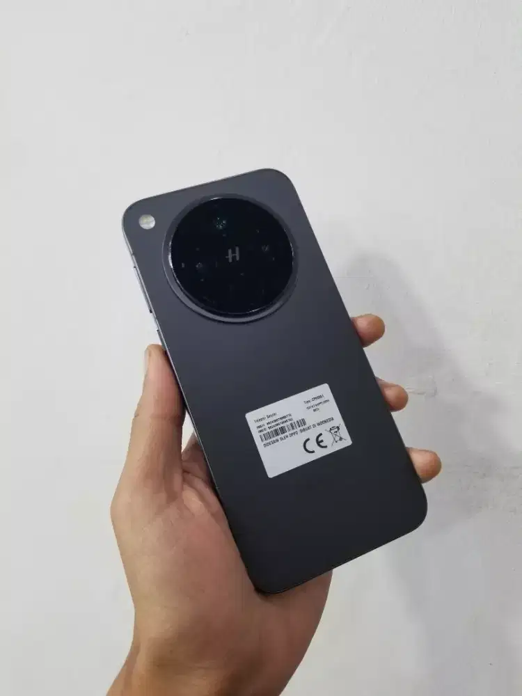Oppo Find X8 Ram 12/256 GB Garansi Juni 2026
