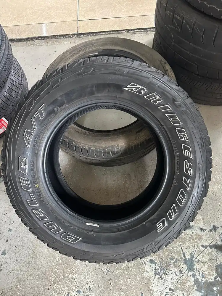 Ban Bridgestone Dualer AT 215/70 R15 2 pcs 95% Buatan Tahun 2023