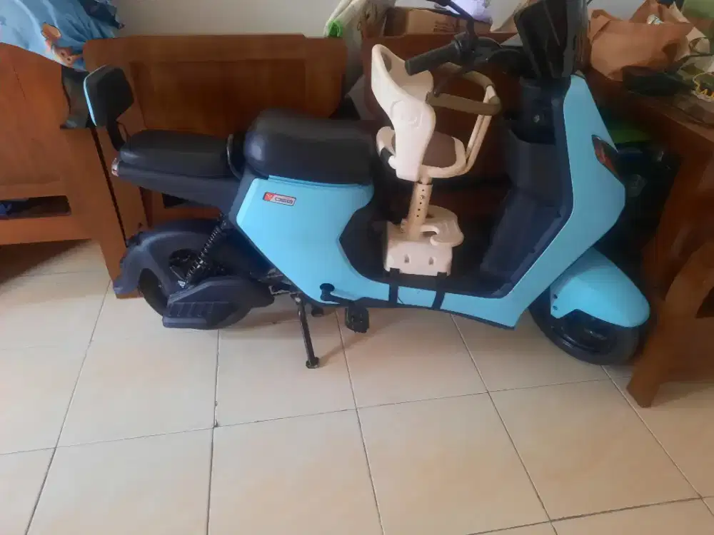 SEPEDA LISTRIK UWINFLY D60