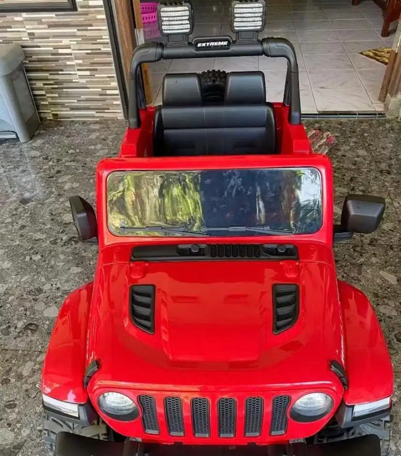 MOBIL AKI MERAH - M8288 DUAL