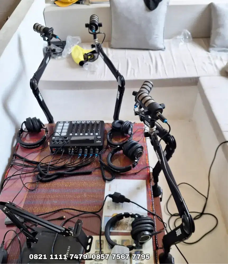 RODE ( original ) dan Audio-Technica