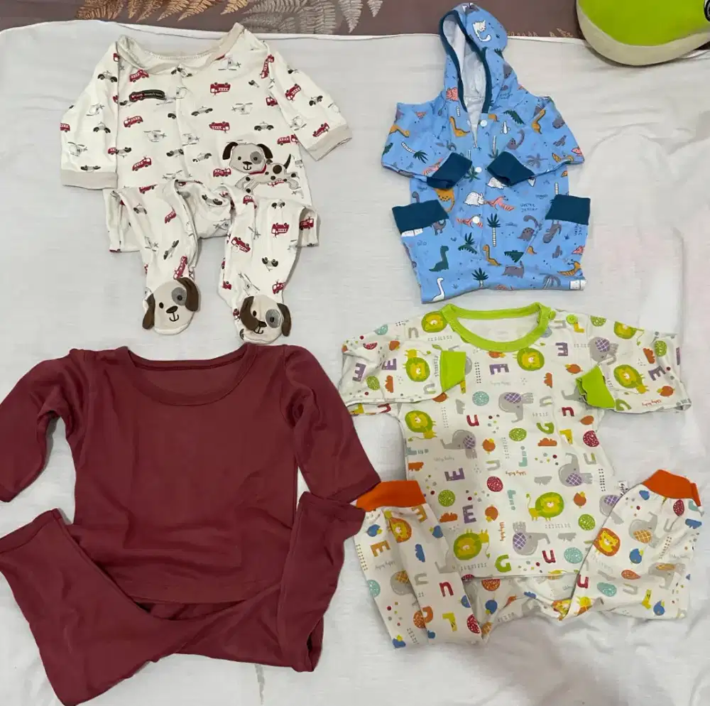 Preloved baju tidur bayi