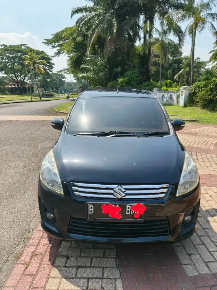 Suzuki Ertiga GL Manual 2014