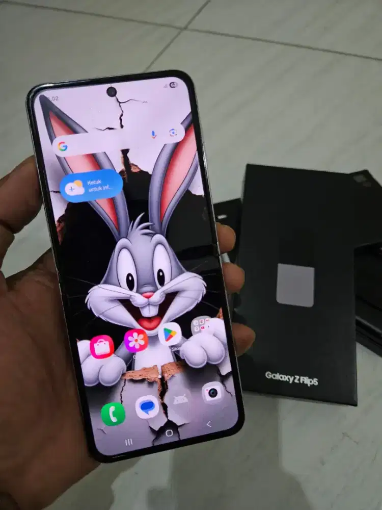 Samsung Z Flip5 ram 8/512