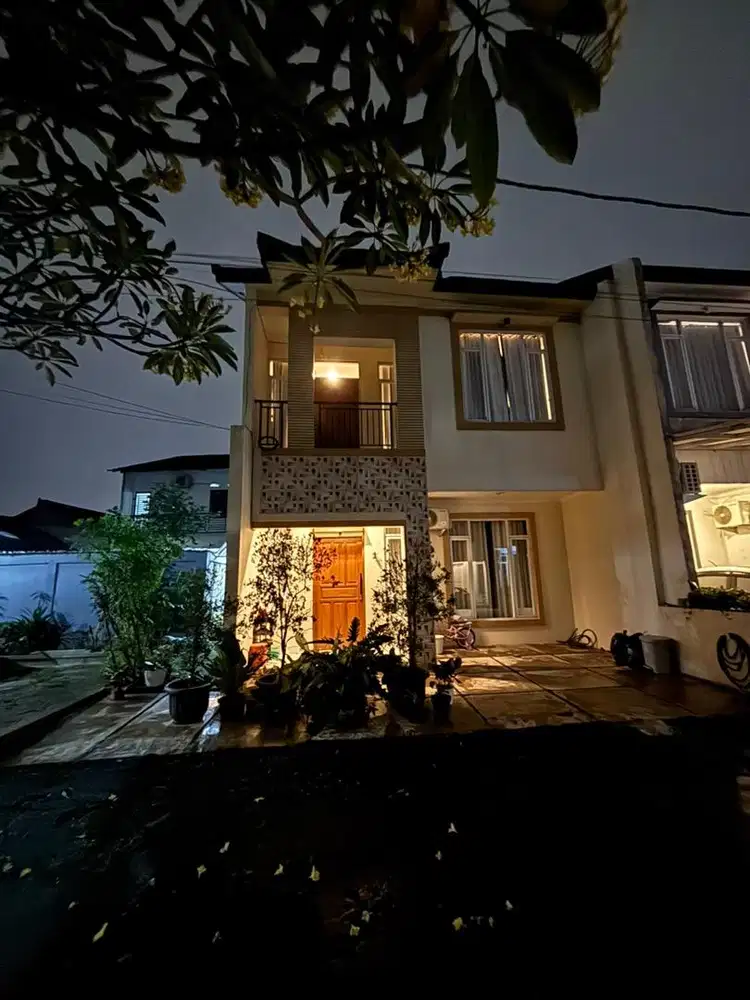 Dijual Rumah Cluster 2 lantai Jagakarsa lokasi strategis