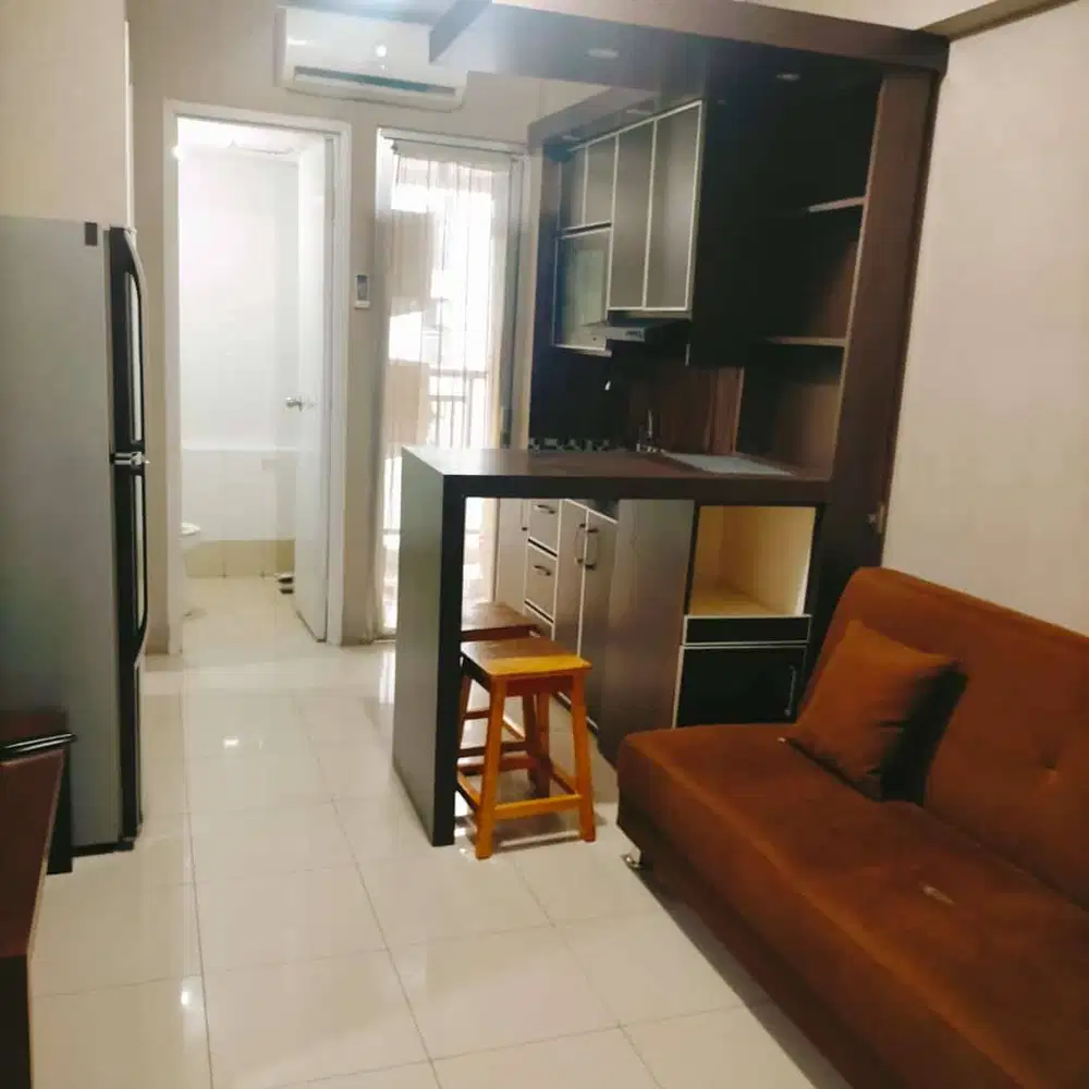di sewakan apartemen 2kamar di atas mall