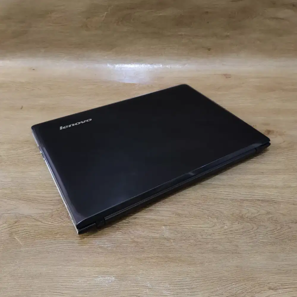 Laptop Lenovo Slim Ram 8GB Bonus Mouse Baru Siap pakai [Bisa Diantar]