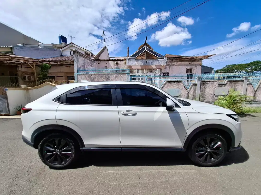 Honda HR-V 2023 Bensin