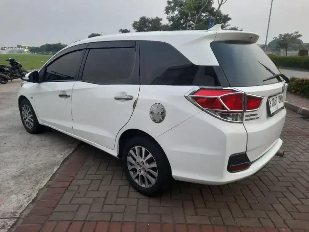 Honda Mobilio manual