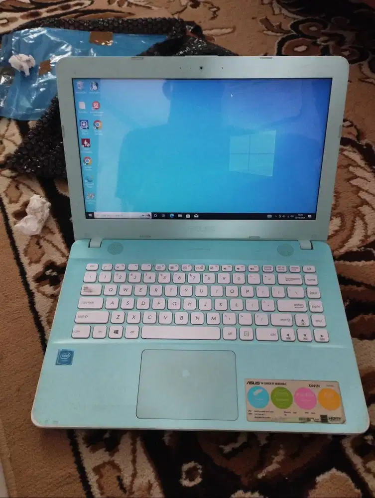 Laptop ASUS X441N