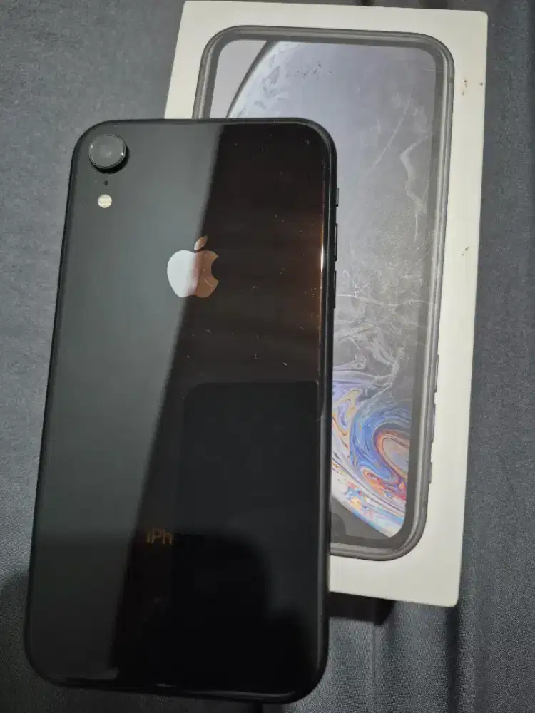 Iphone XR PA/A 128 Hitam ex Eraphone