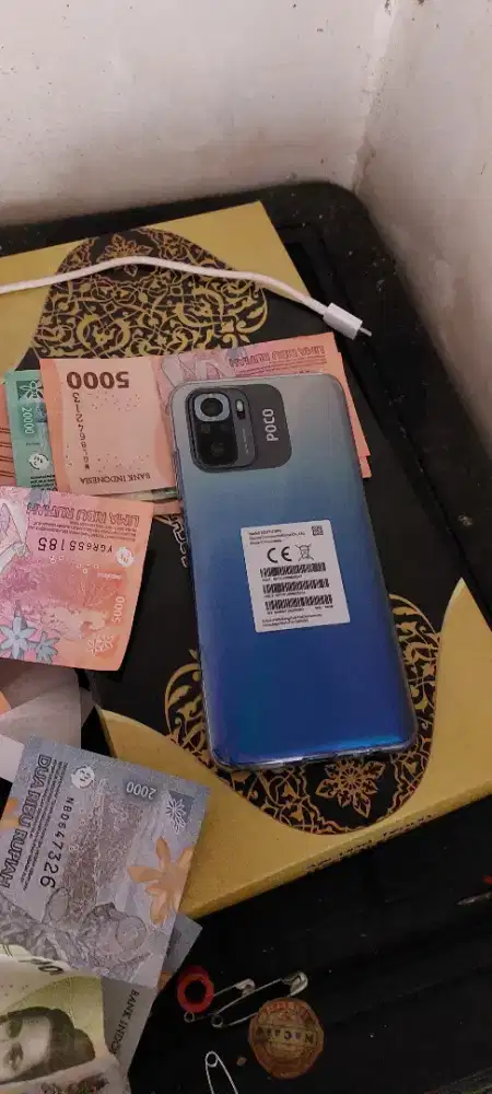 Ingin jual hp poco m5s full set no monus ram 4 rom 64