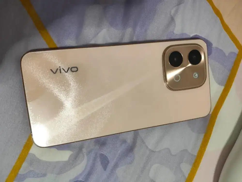 Vivo y28 ram 8/256 batang