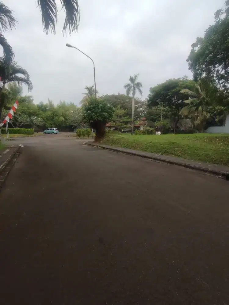 HOT SALE!!! TANAH LUAS SIAP BANGUN LOKASI STRATEGIS DI DALAM CLUSTER