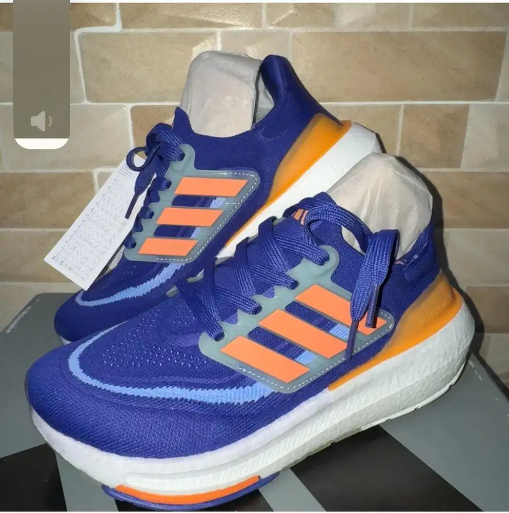 Ultra Boost size 36 LUCID BLUE CORAL FUSION