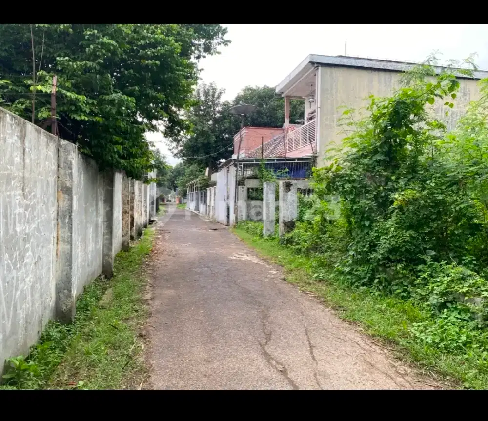 Jual Tanah jalan Walet, daerah Tuparev, Cirebon. Belakang PLN Tuparev.