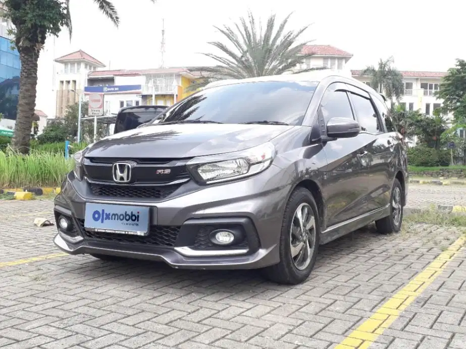 Honda Mobilio  1.5 RS Bensin-AT 2017 Abu-Abu