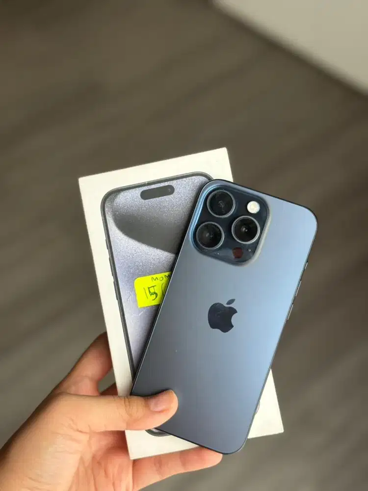 Jual cepat Iphone 15 pro 256GB blue titanium ex garansi Ibox