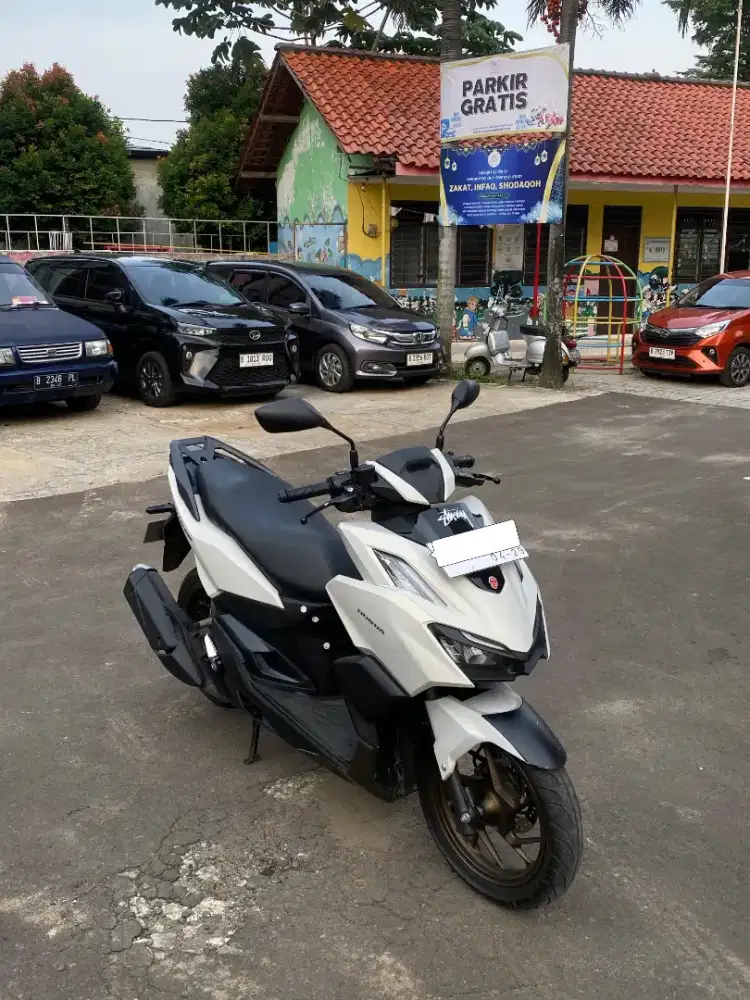 Vario CBS 160 tahun 2024 kondisi Bagus
