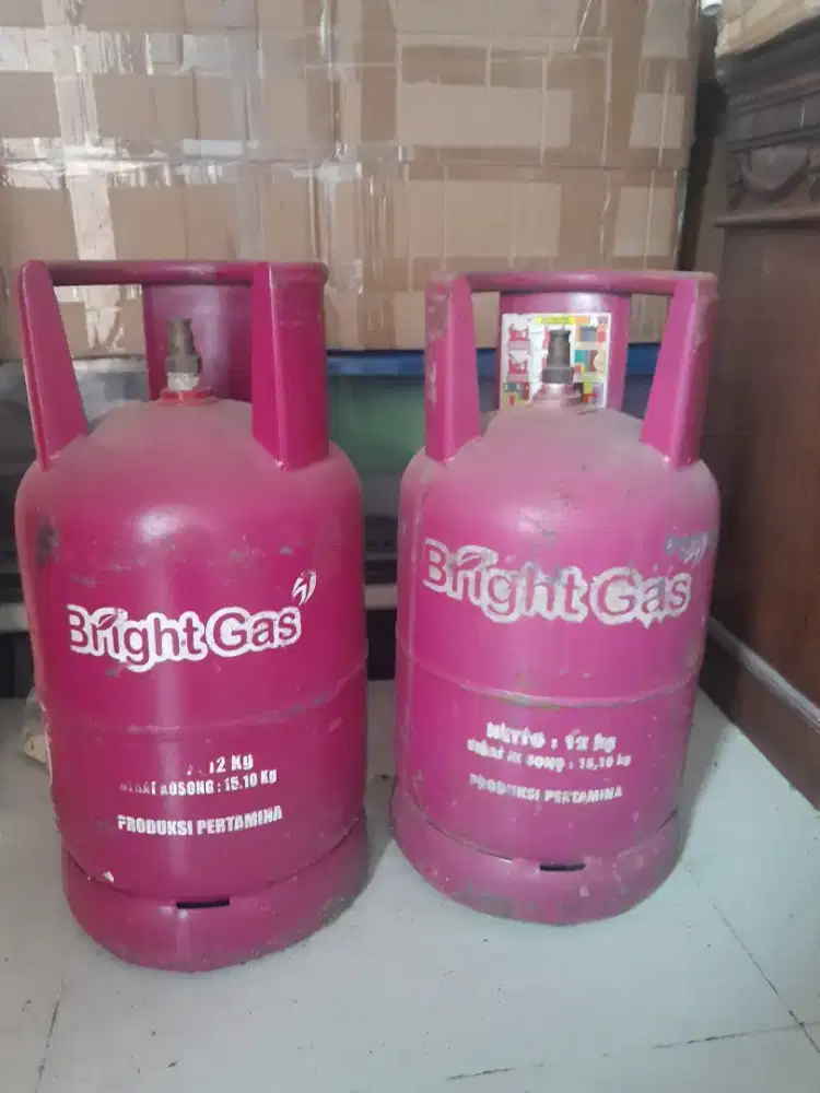 Dijual 2 tabung gas elpigi kosong 12kg