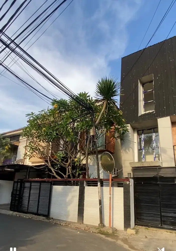 Kost kostan. Pejaten barat. Jakarta selatan