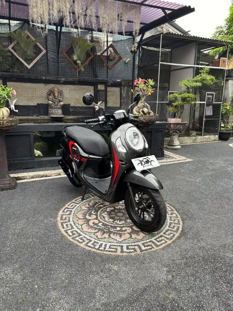 Scoopy new tahun 2022 type kunci