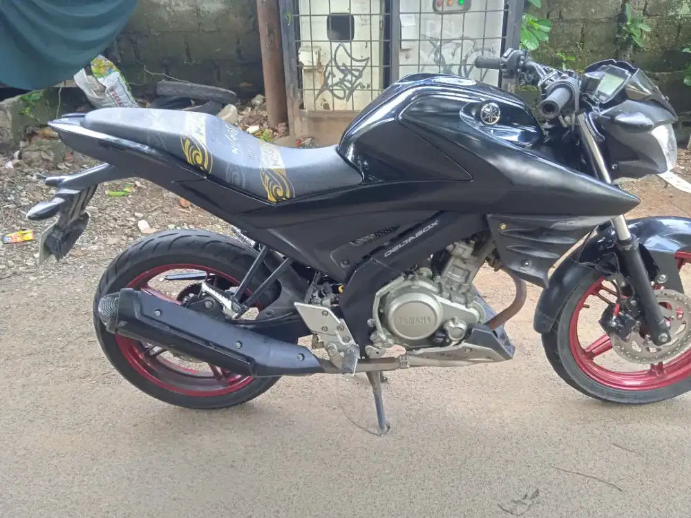 YAMAHA VIXION ADVANCE TAHUN 2017 MESIN OK