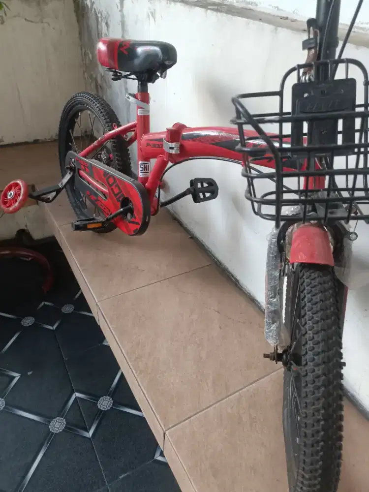 Sepeda untuk anak mulus terawat jarang dipakai