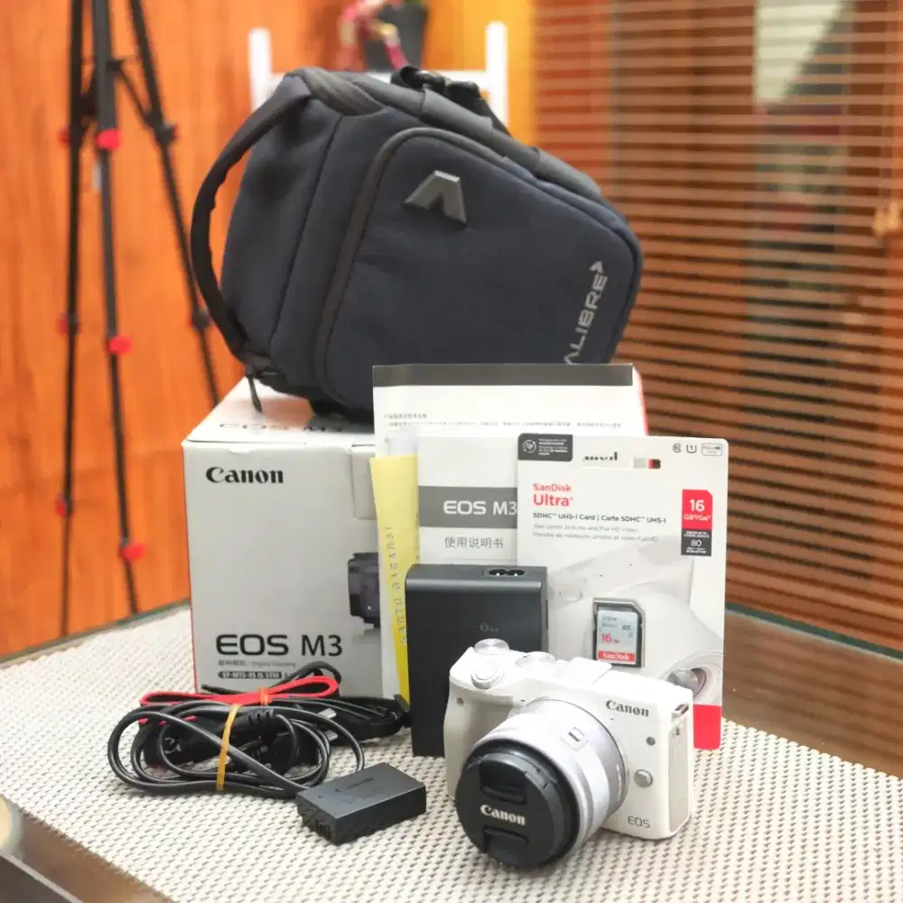 Canon EOS M3 White Kit 15-45 STM