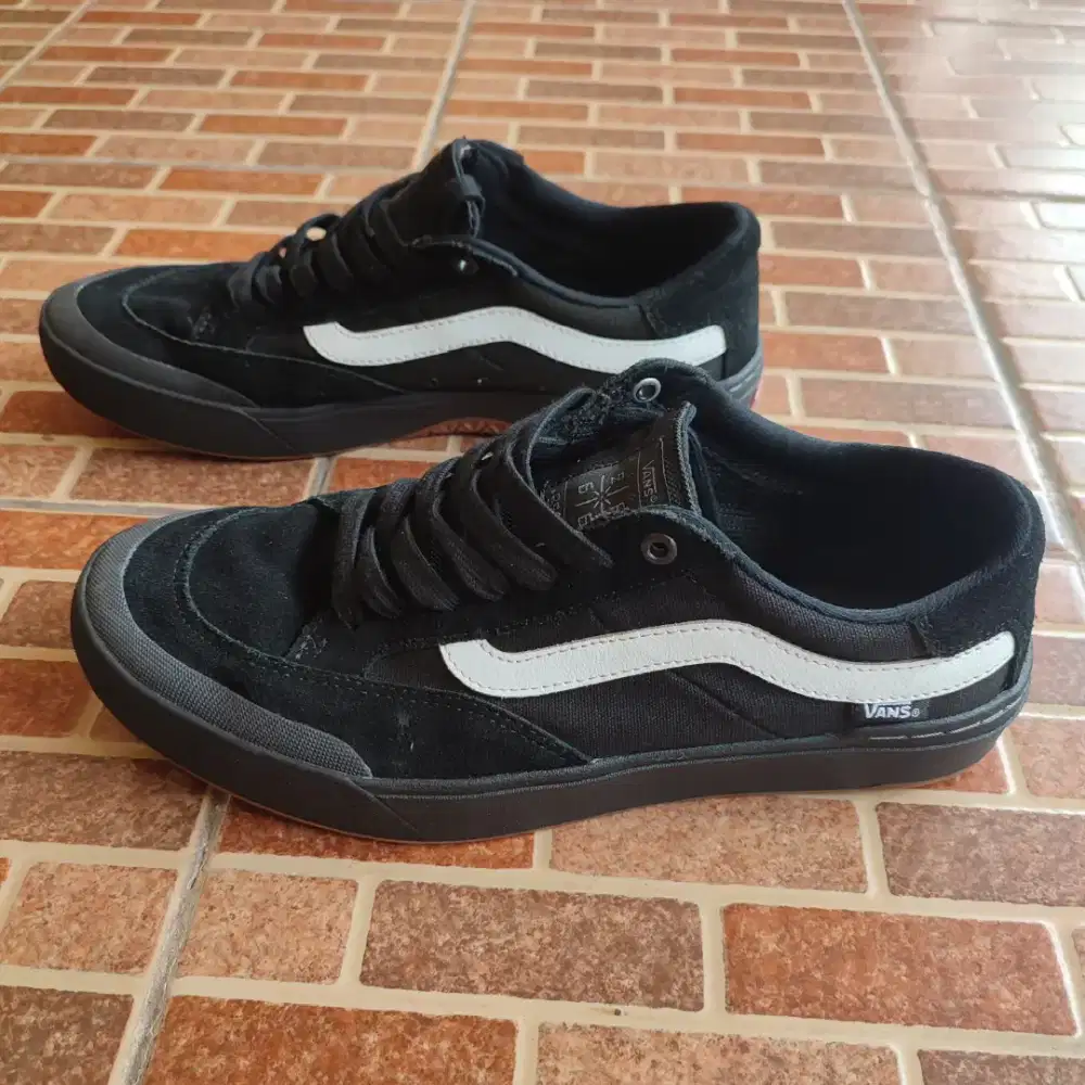 Sepatu vans pro skateboard