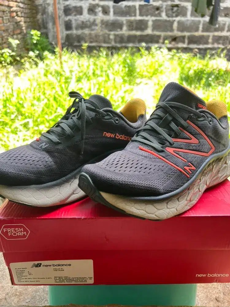 New Balance NB Fresh Foam x More V4 size 42.5