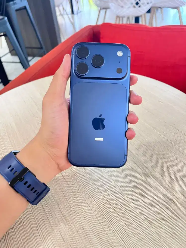 IPHONE 17 PRO MAX 256 DEEP BLUE