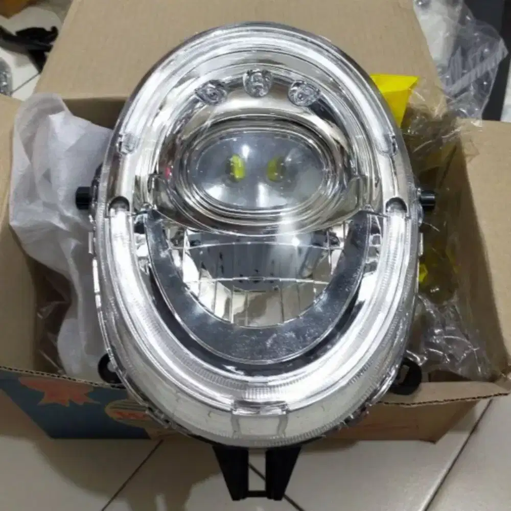 Reflektor lampu depan komplit LED HONDA SCOOPY tinggal pasang