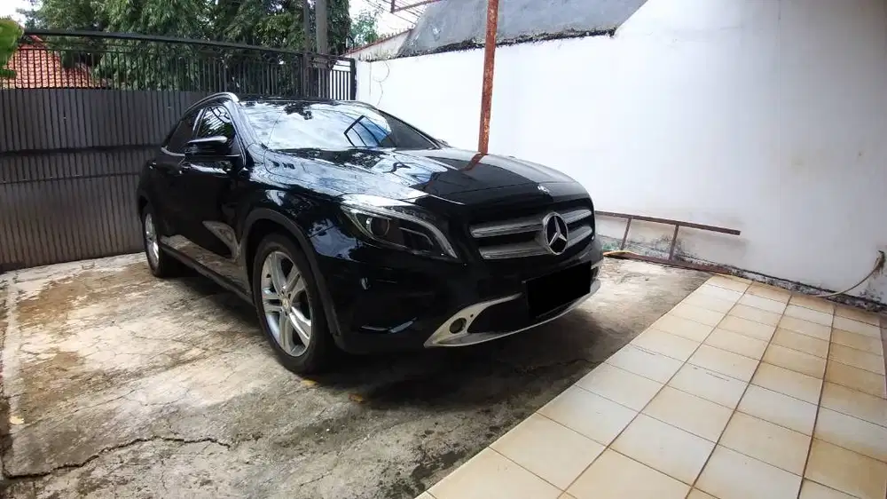 Mercedes GLA 200 2015 AT