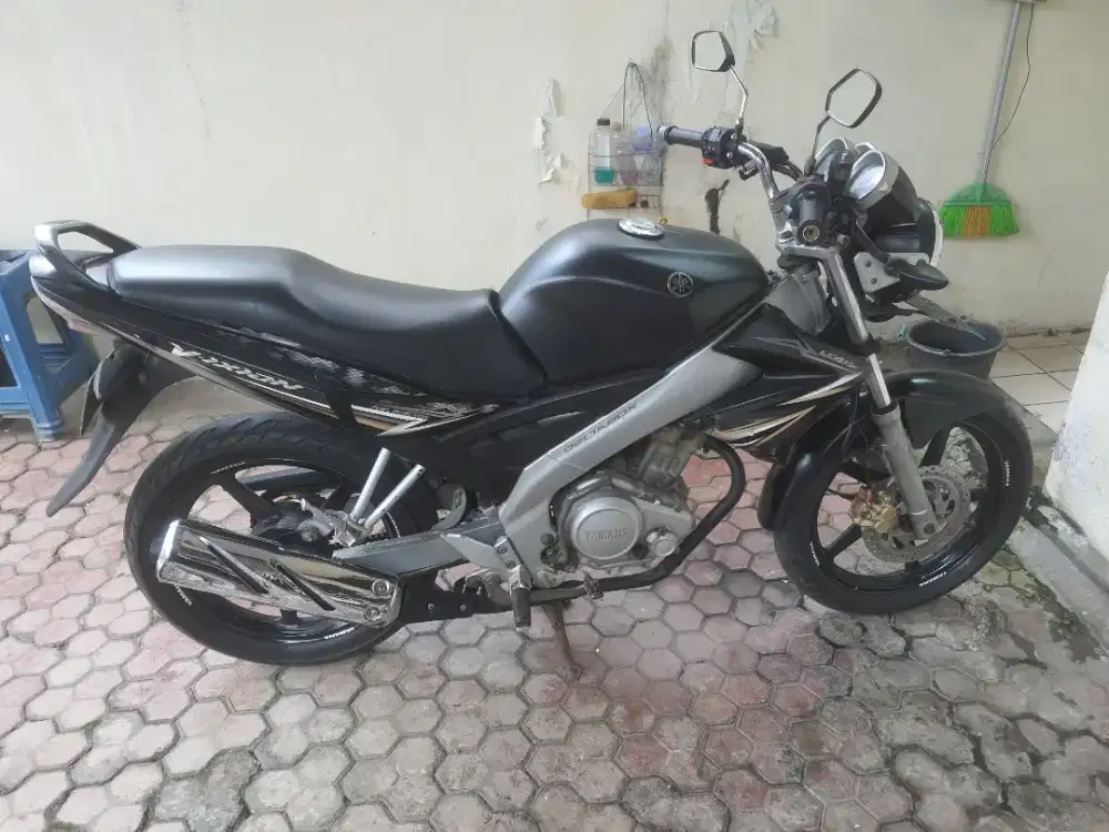 Yamaha Vixion 2009 Hitam