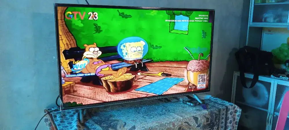 Smart TCL 40 in Digital