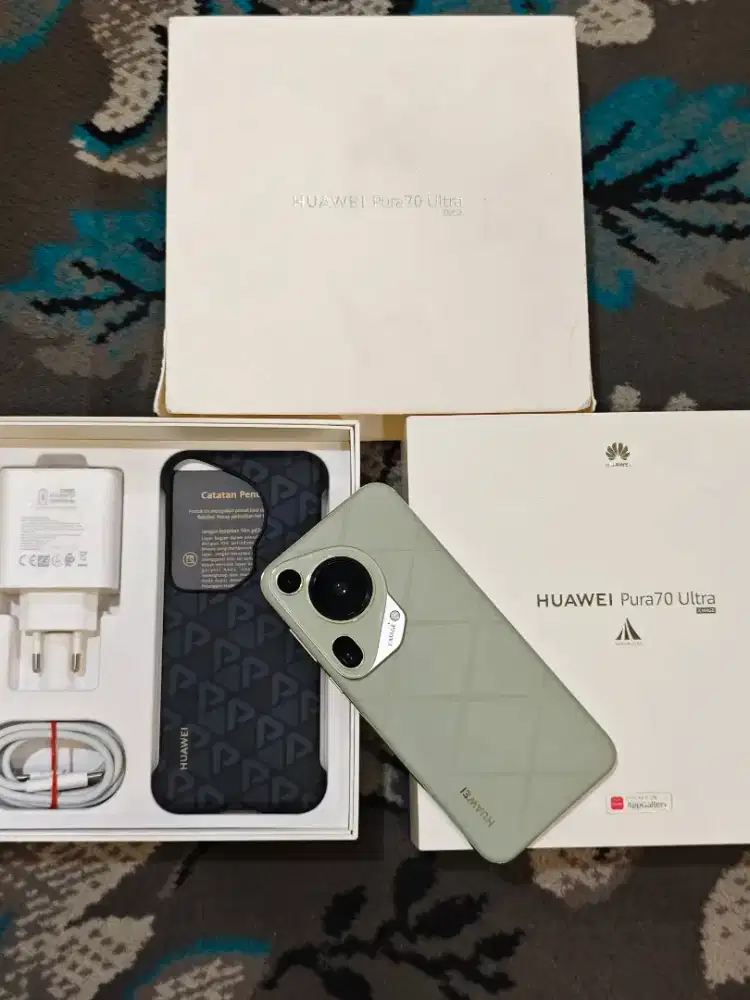Huawei Pura 70 Ultra 1Tb