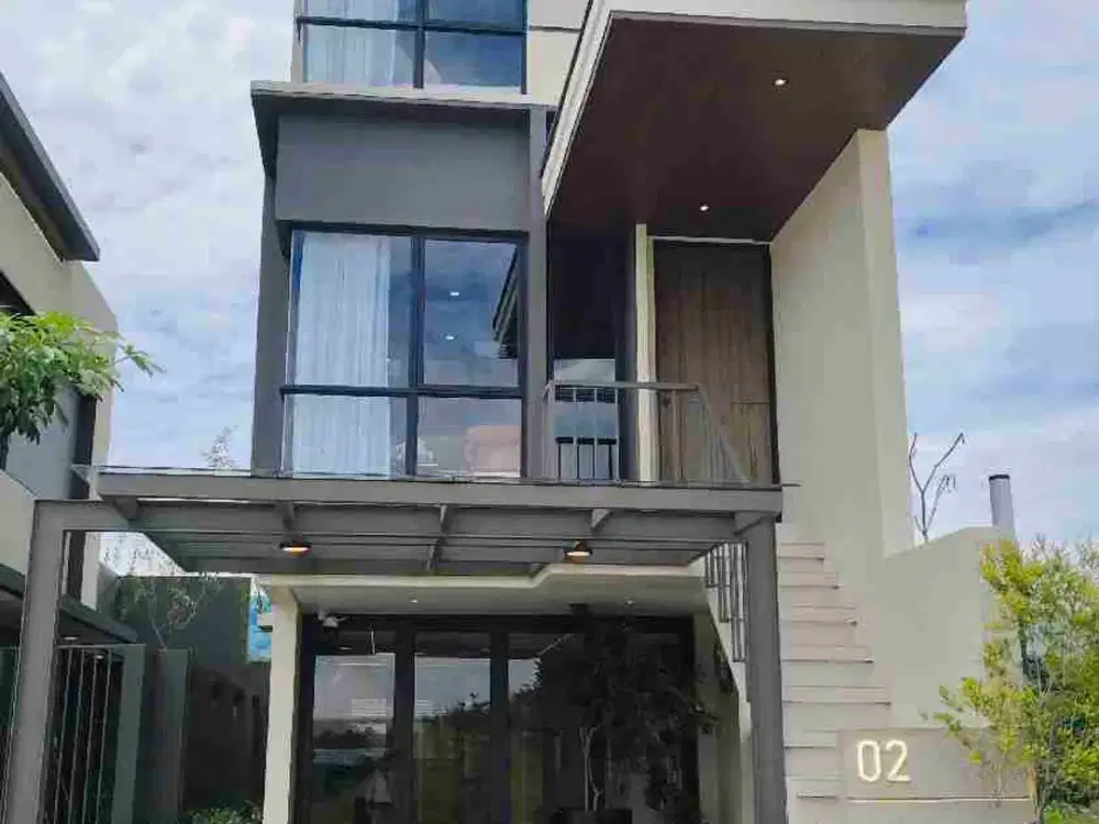 Rumah 3lt 700juta an lippo Cikarang