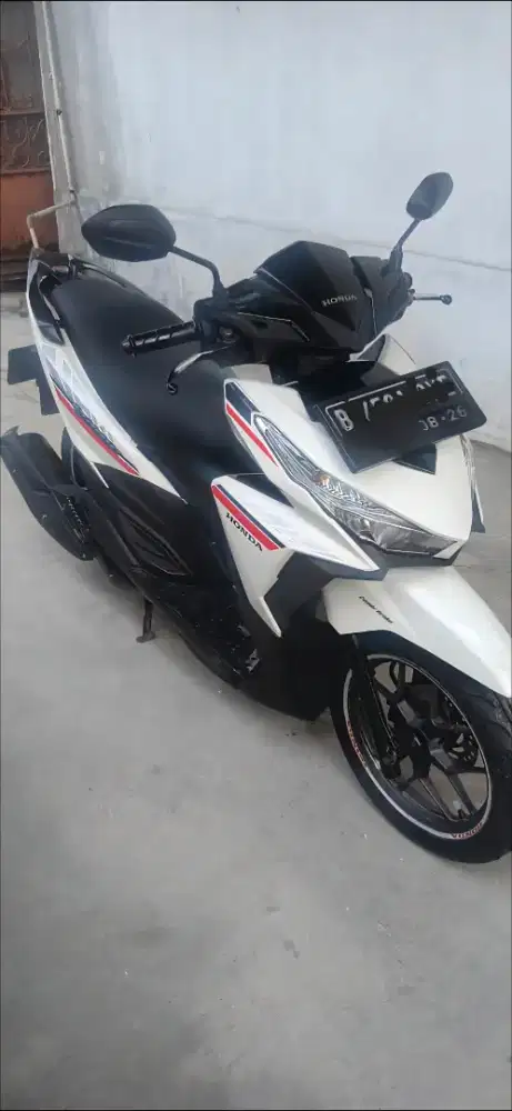 Honda Vario 125cc putih