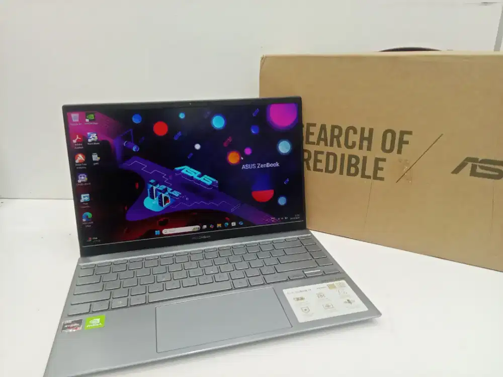 ASUS ZenBook 14 AMD RYZEN 5 
-5500U 8/512GB