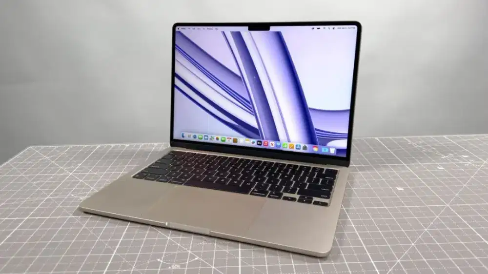 PROMO KREDIT MACBOOK AIR M4  BY HOME CREDIT DP 0 GRATIS 2X CICILAN