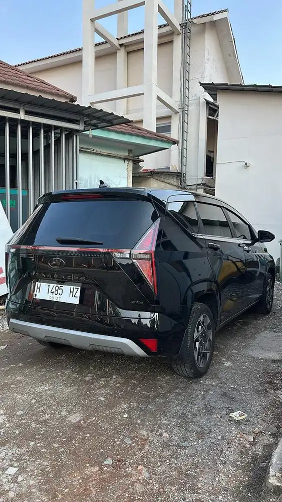 Hyundai Stargazer 2022 prime captain seat