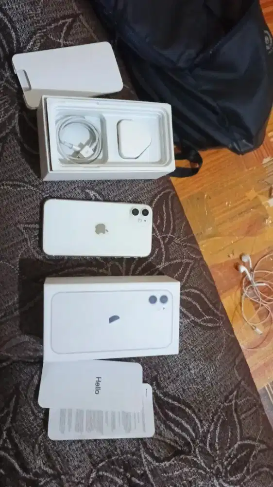 Jual Cepat Iphone 11 Inter 4/128